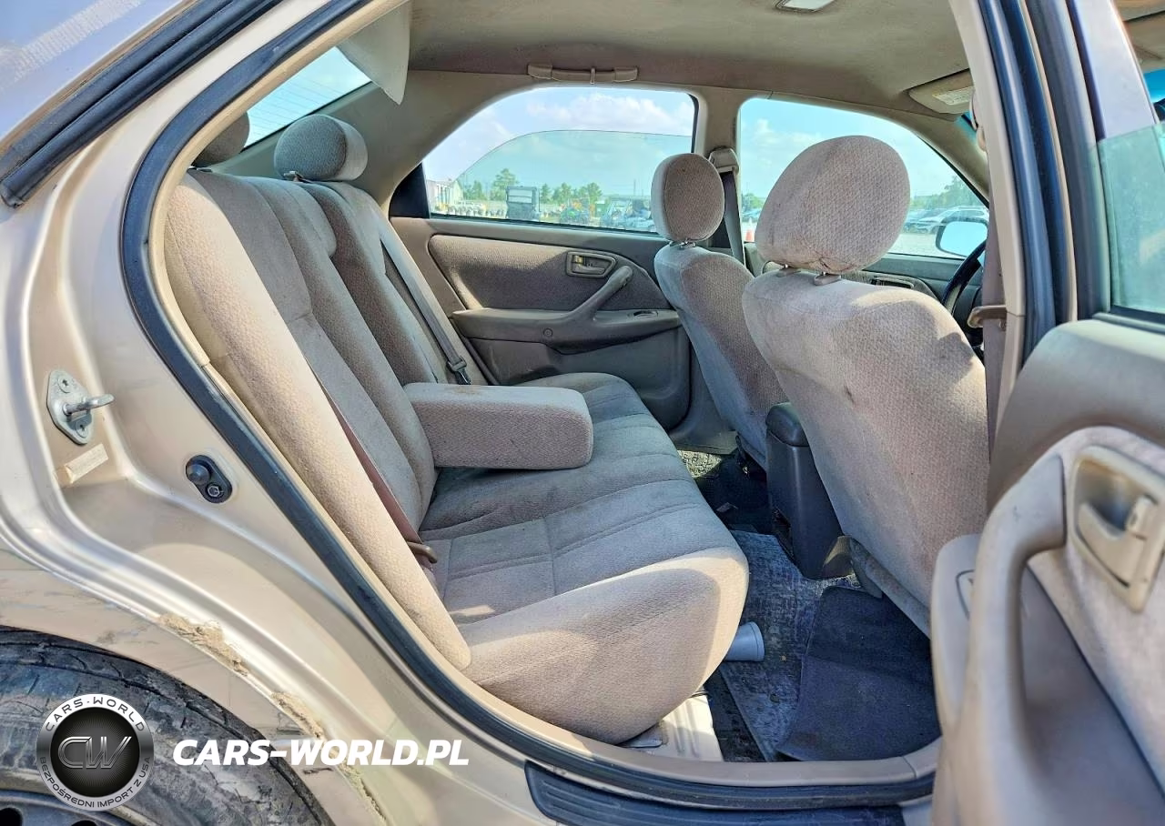 2001 Toyota Camry VIN:4T1BG22K61U833919 - 10