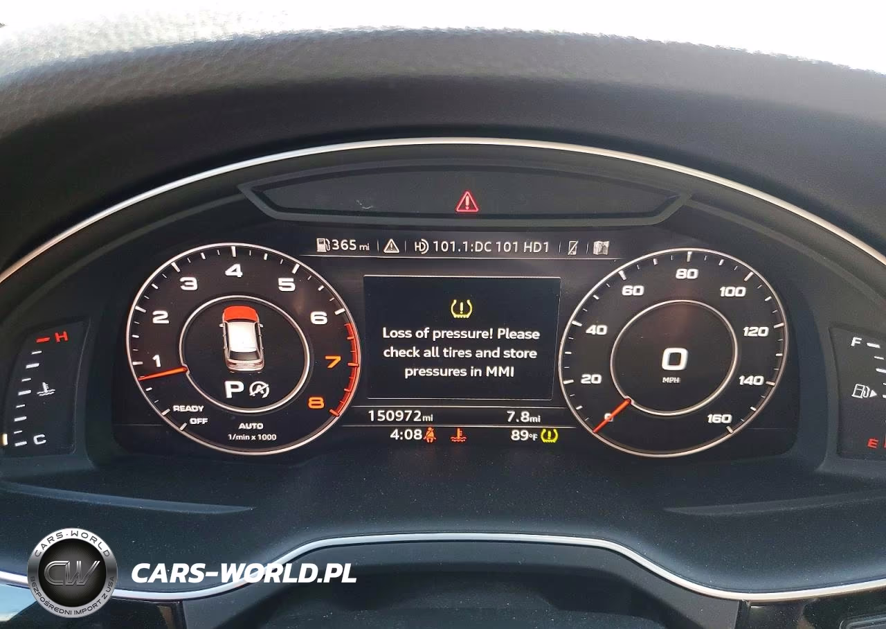 2018 Audi Q7 Premium Plus VIN:WA1LAAF71JD028267 - 9