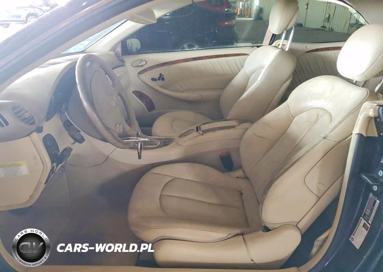 2007 Mercedes-Benz Clk 350 VIN:WDBTK56F87F213784 - 7