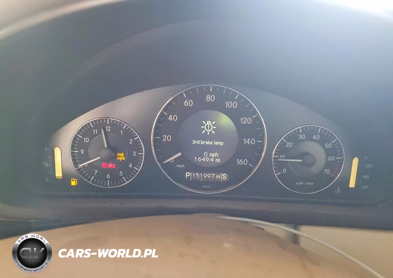 2007 Mercedes-Benz Clk 350 VIN:WDBTK56F87F213784 - 9