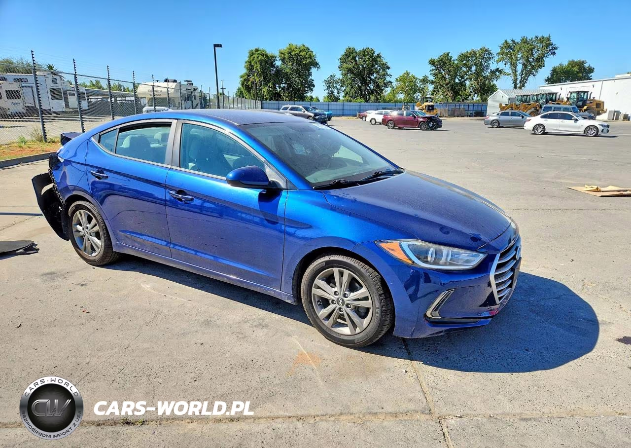 2017 Hyundai Elantra Se VIN:5NPD84LFXHH049173 - 4