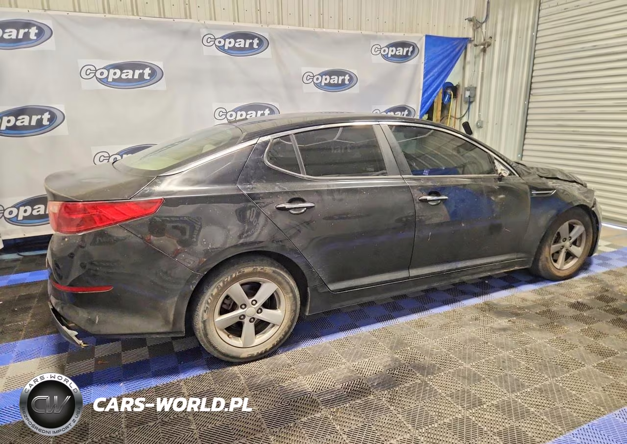 2015 Kia Optima Lx VIN:5XXGM4A79FG371672 - 3