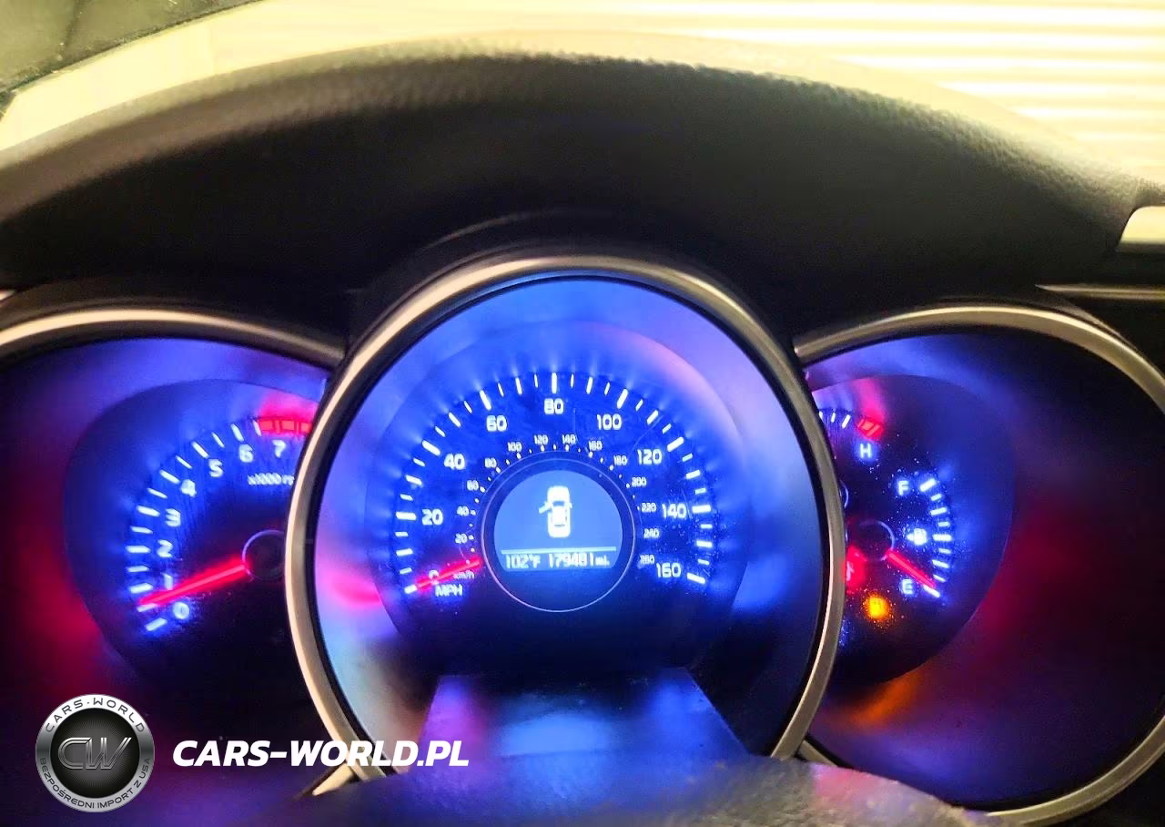 2015 Kia Optima Lx VIN:5XXGM4A79FG371672 - 9