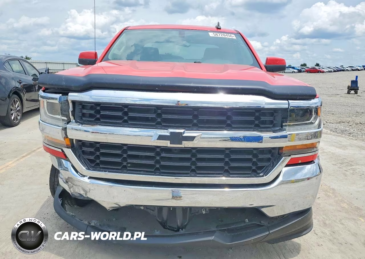 2017 Chevrolet Silverado C1500 Lt VIN:1GCRCREH8HZ332471 - 5