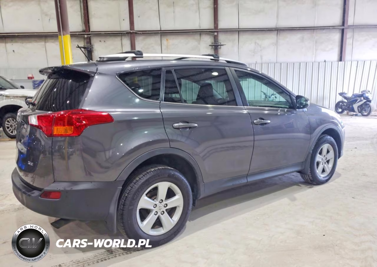 2014 Toyota Rav4 Xle VIN:2T3WFREV4EW084702 - 3