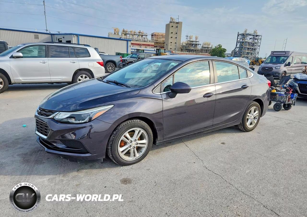 2017 Chevrolet Cruze Lt – zdjęcie 1 z 12