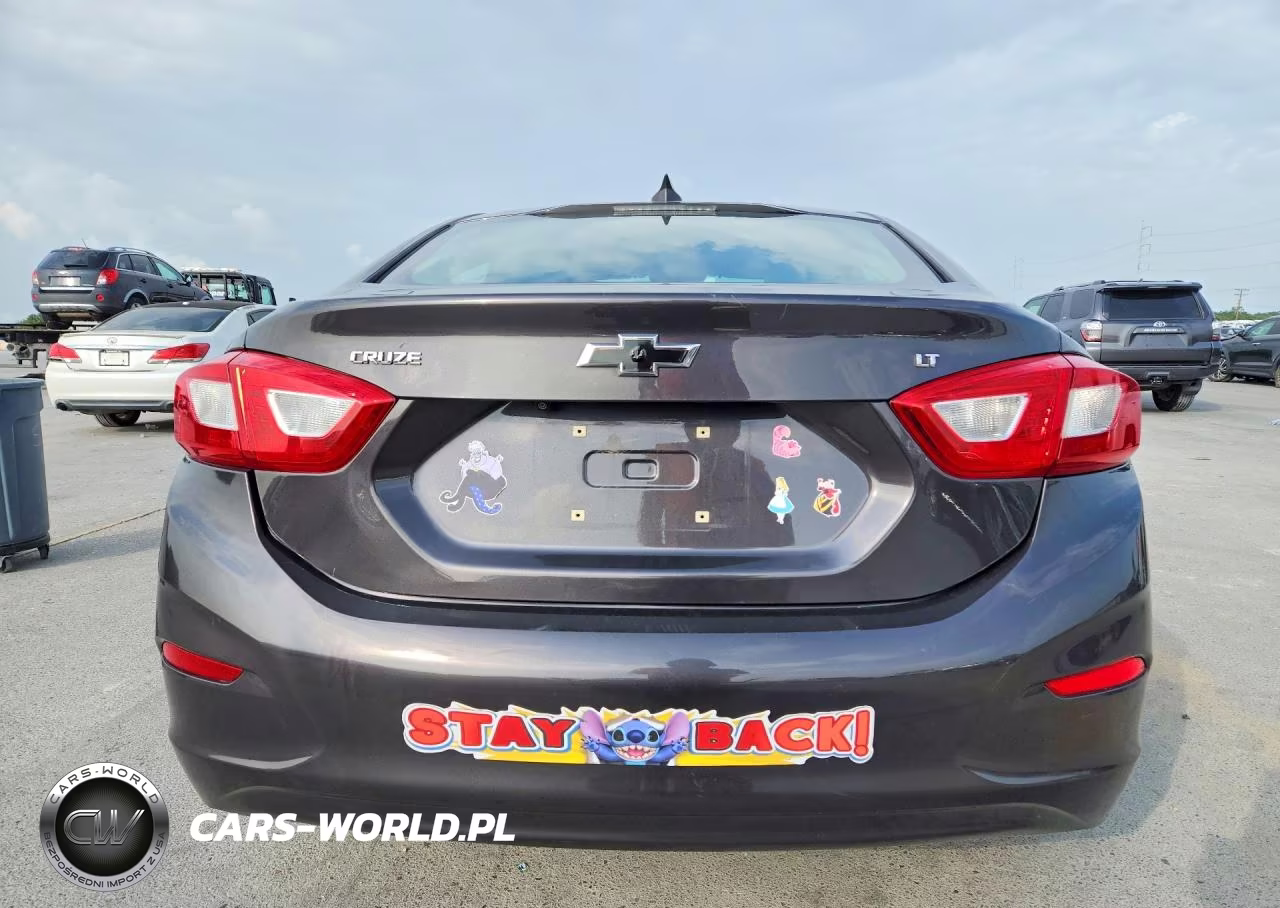 2017 Chevrolet Cruze Lt VIN:1G1BE5SM7H7251424 - 6