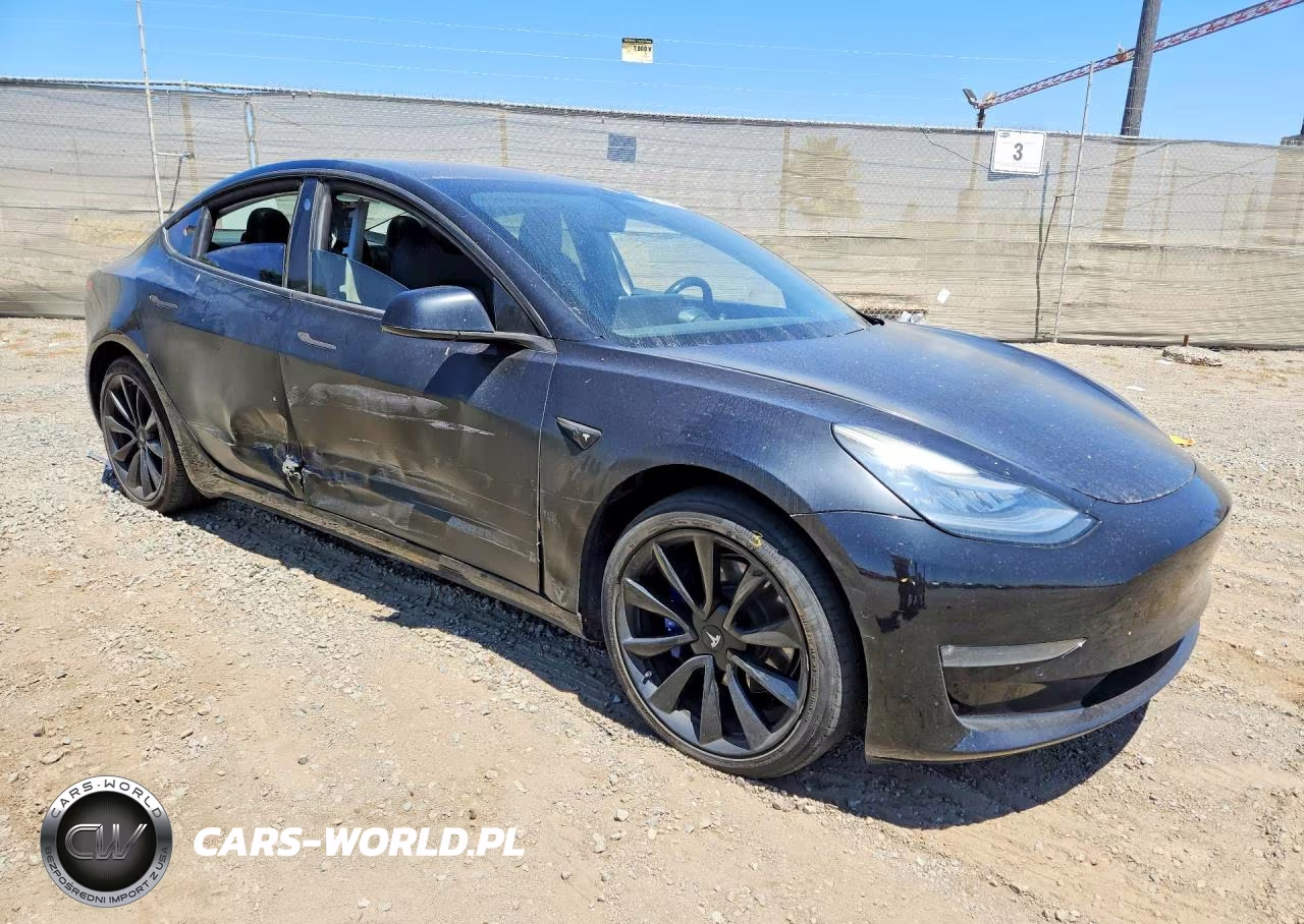 2018 Tesla Model 3 VIN:5YJ3E1EA6JF092756 - 4