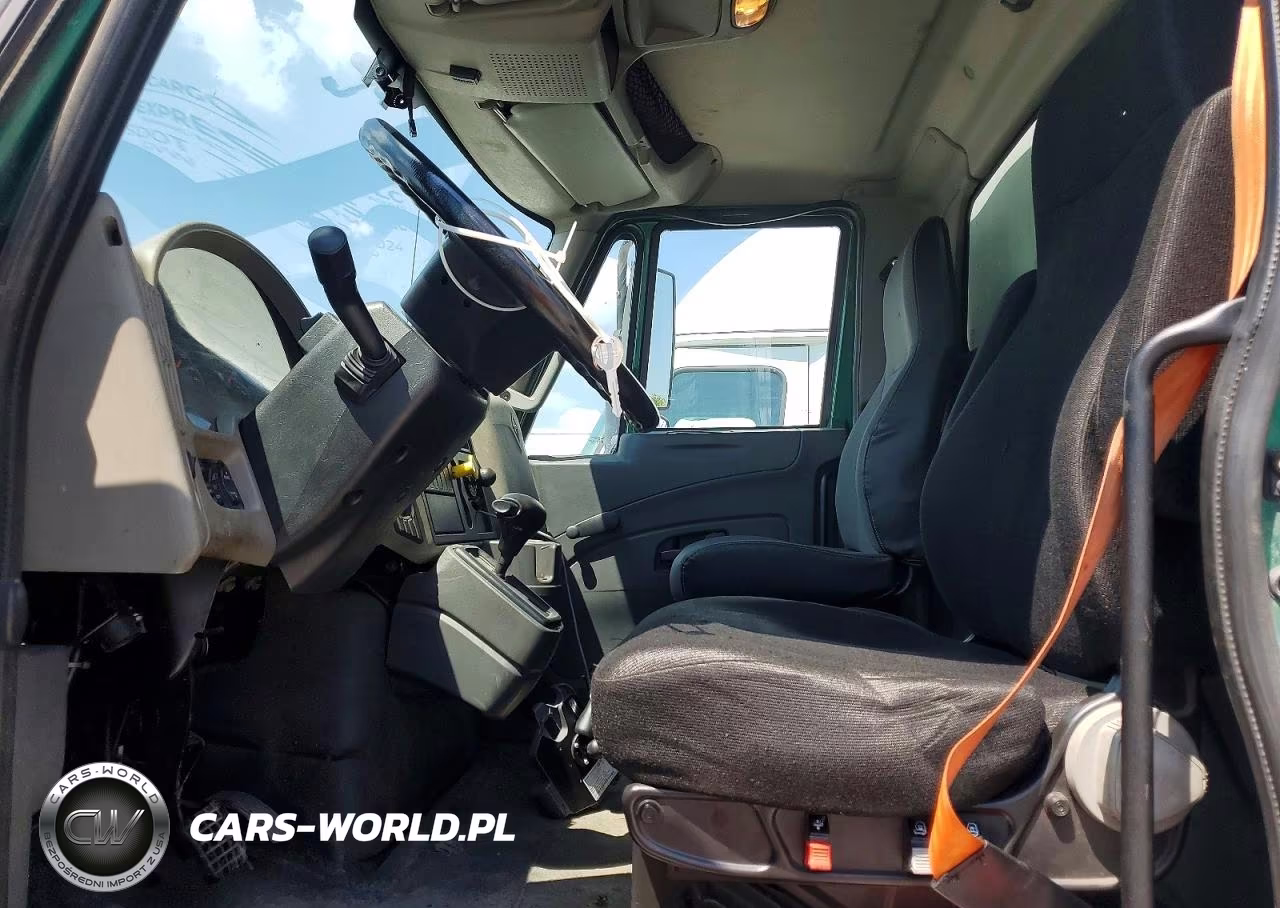 2015 International 4300 Box Truck VIN:3HAMMMMN5FL068286 - 7
