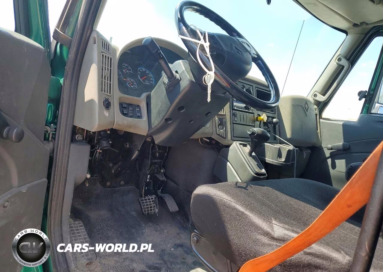 2015 International 4300 Box Truck VIN:3HAMMMMN5FL068286 - 8