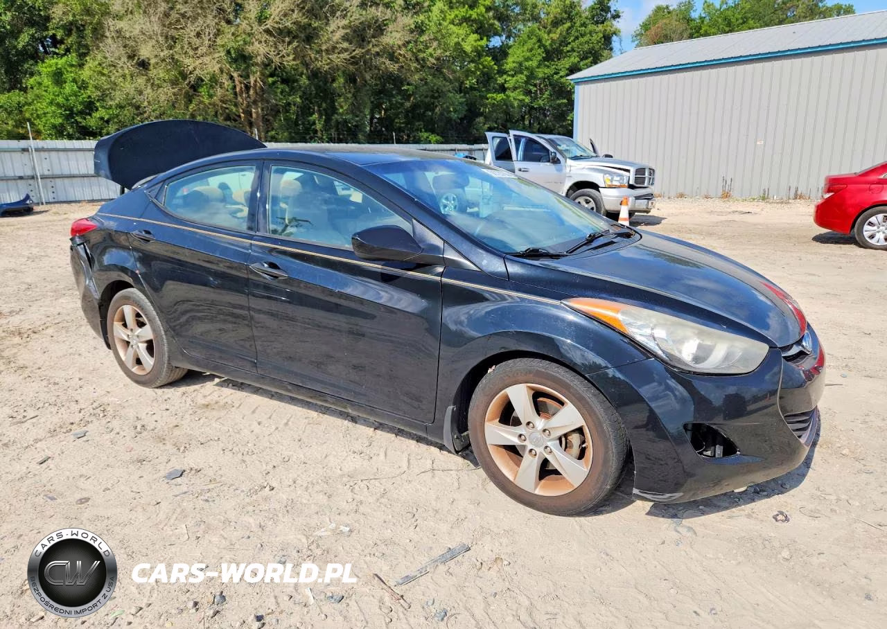 2013 Hyundai Elantra Gls VIN:5NPDH4AE4DH283992 - 4