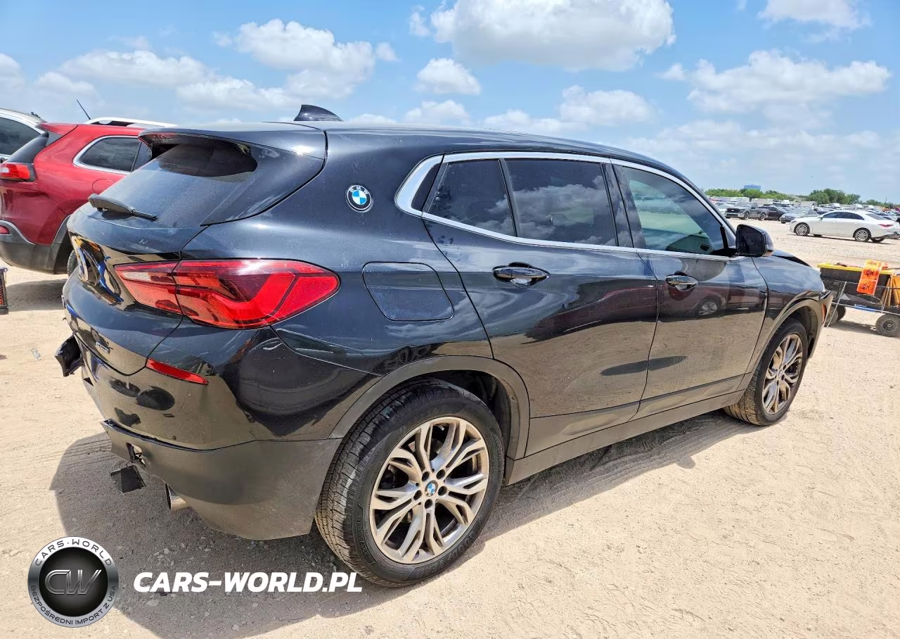 2018 BMW X2 Sdrive28I VIN:WBXYJ3C37JEJ75649 - 3