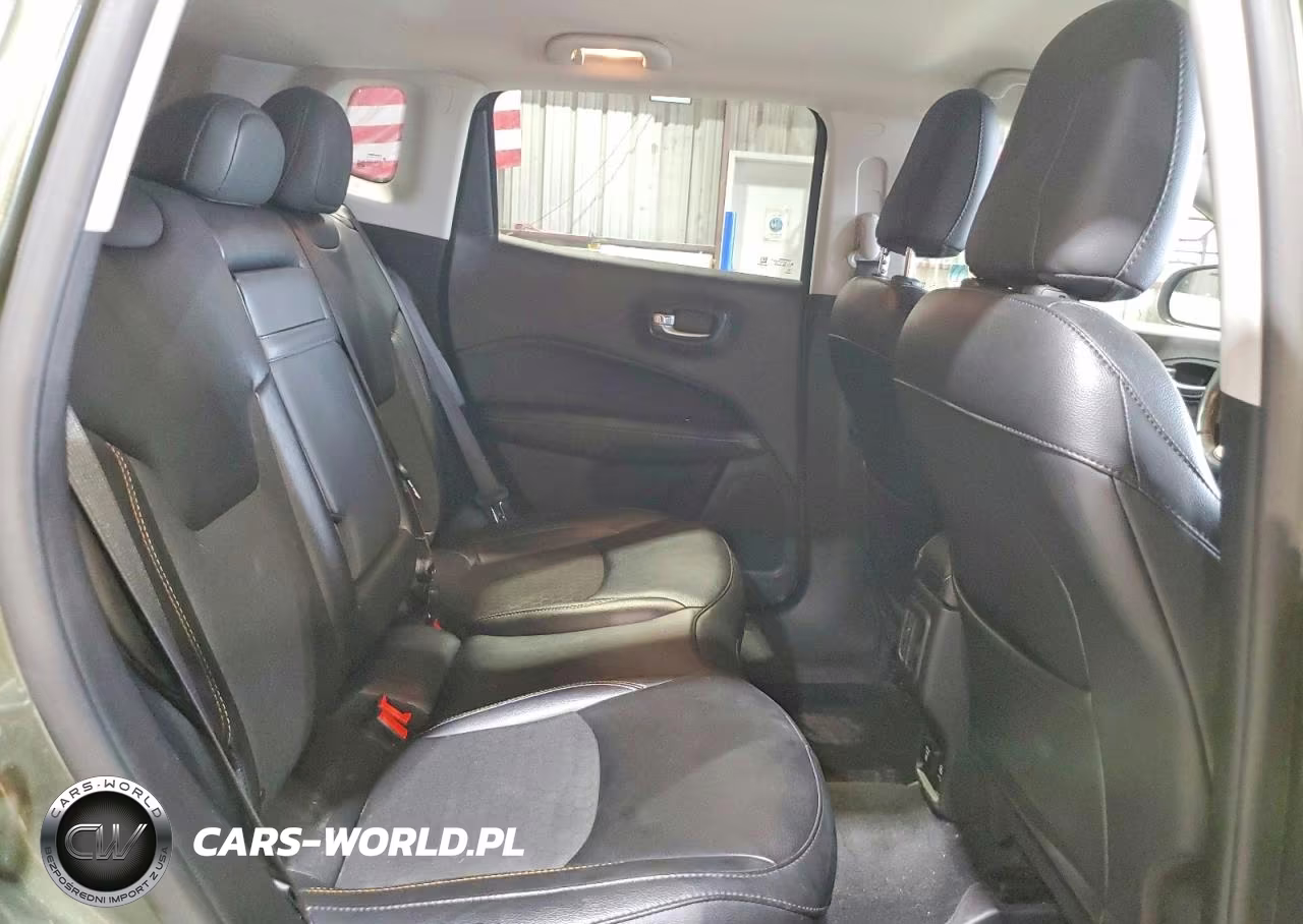 2020 Jeep Compass Latitude VIN:3C4NJDBB6LT145477 - 11