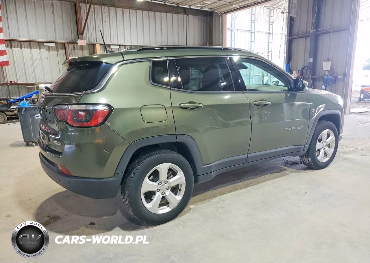 2020 Jeep Compass Latitude VIN:3C4NJDBB6LT145477 - 3