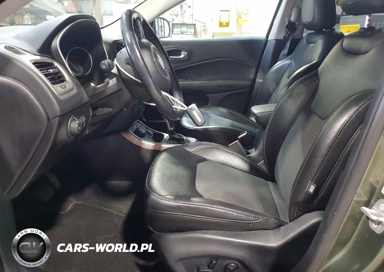 2020 Jeep Compass Latitude VIN:3C4NJDBB6LT145477 - 7
