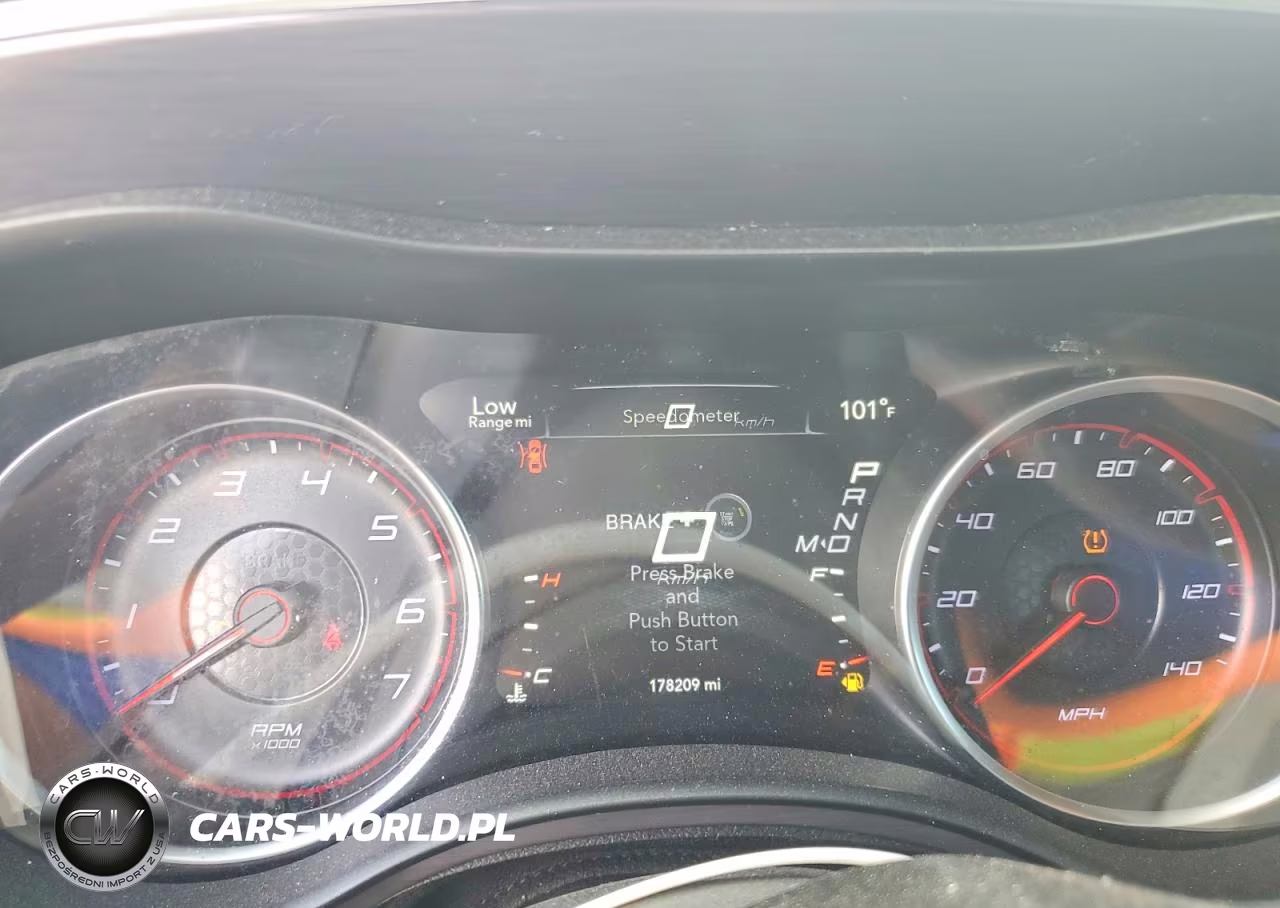 2017 Dodge Charger Se VIN:2C3CDXBG8HH625486 - 9