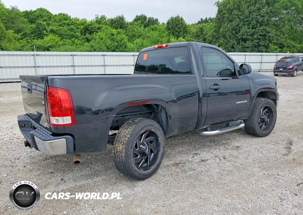 2013 GMC Sierra C1500 VIN:1GTN1TEX2DZ143575 - 3