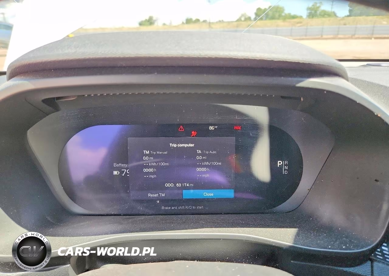 2021 Volvo Xc40 Recharge VIN:YV4ED3UR8M2574745 - 9