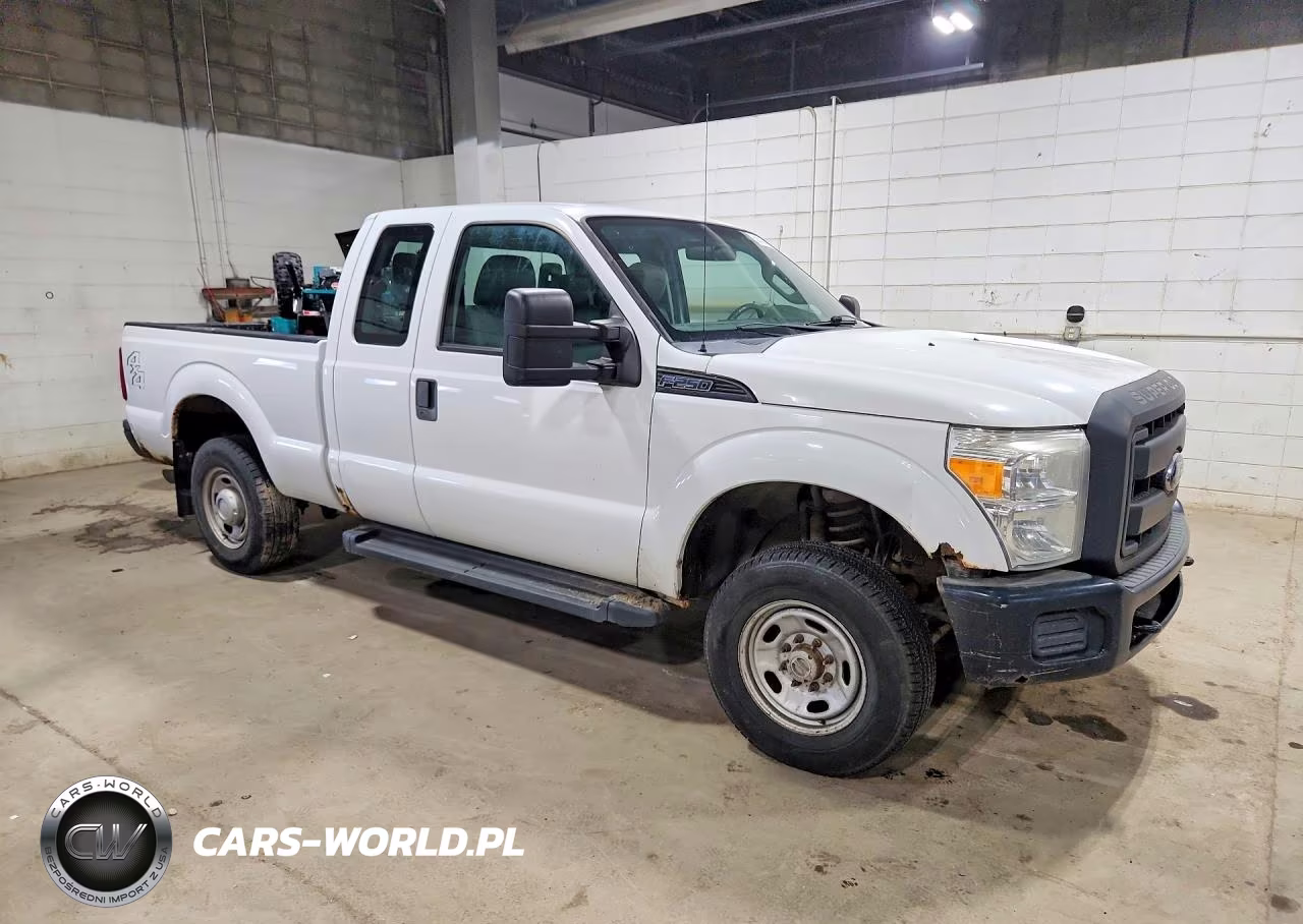 2012 Ford F250 Super Duty VIN:1FT7X2B67CEC15177 - 4