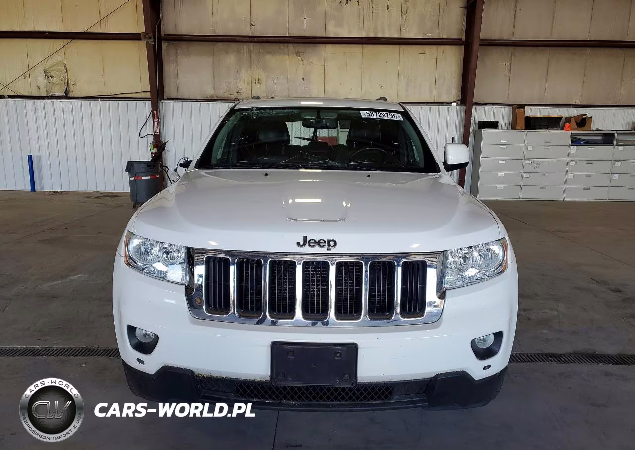 2012 Jeep Grand Cherokee Laredo VIN:1C4RJFAG1CC156943 - 5