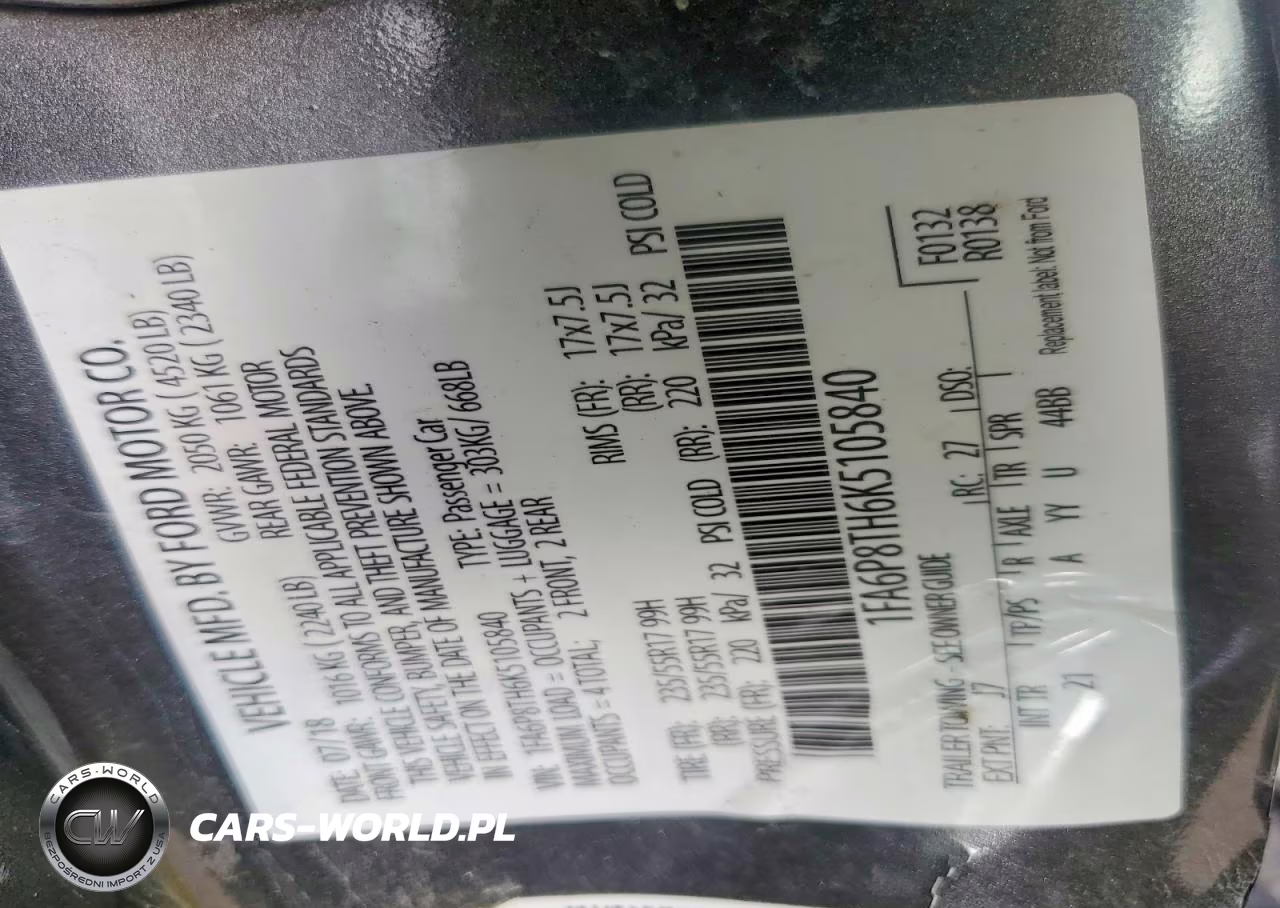2019 Ford Mustang VIN:1FA6P8TH6K5105840 - 12