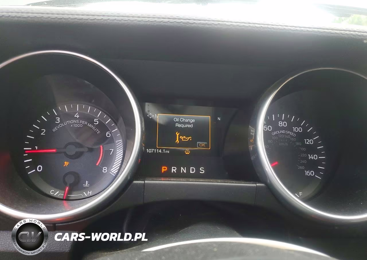 2019 Ford Mustang VIN:1FA6P8TH6K5105840 - 9