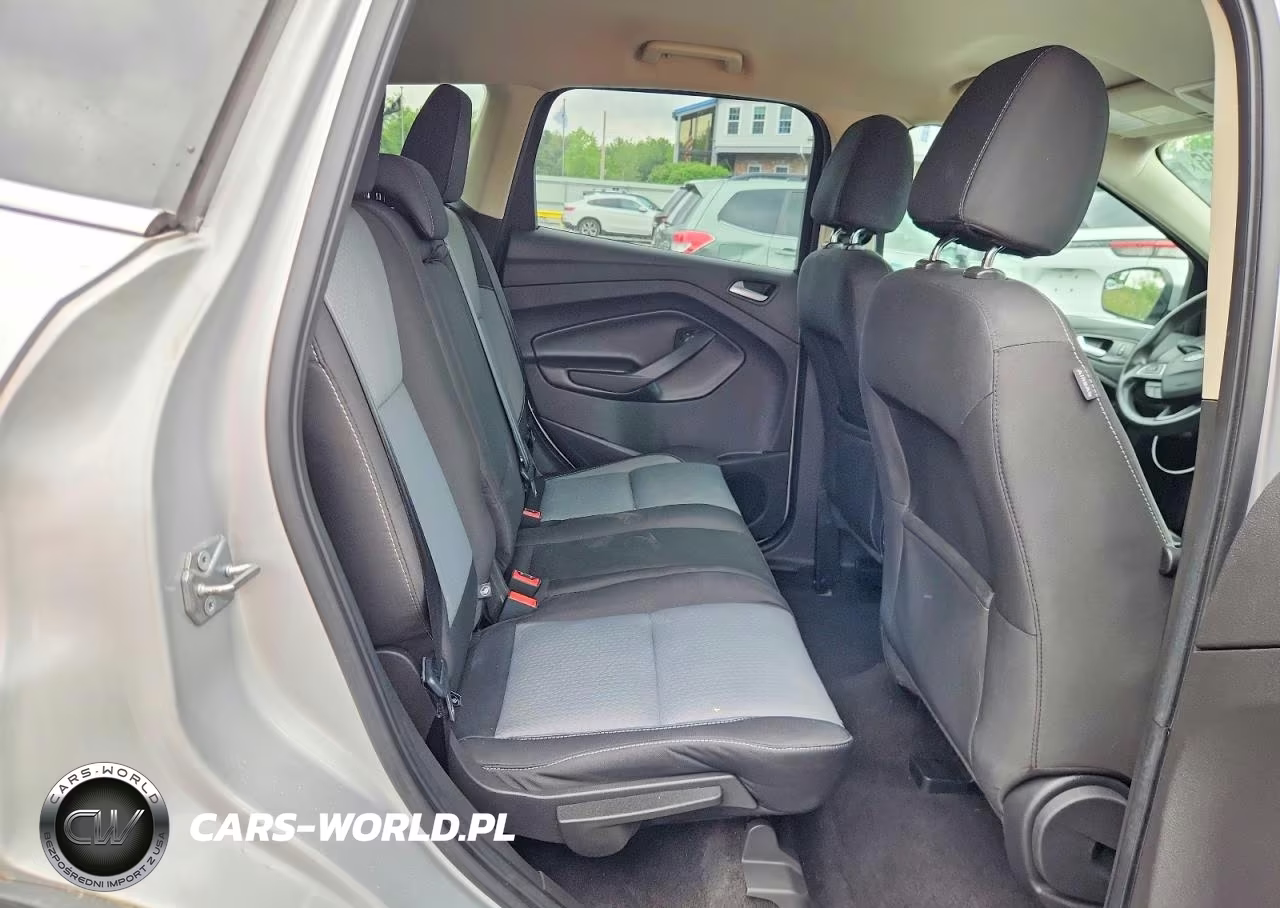 2017 Ford Escape Se VIN:1FMCU0GD9HUD98674 - 11