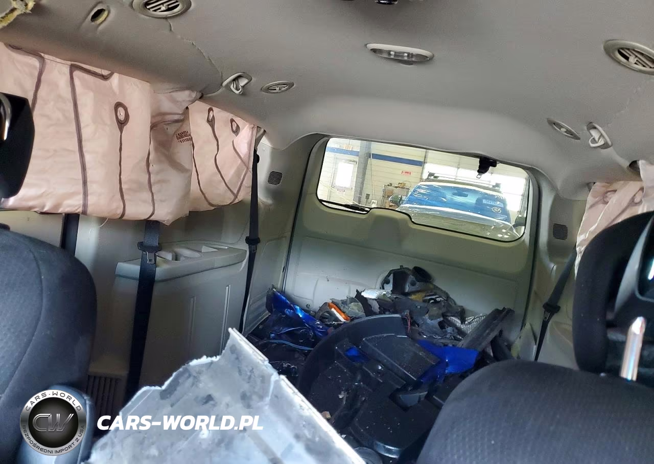 2011 Dodge Grand Caravan Express VIN:2D4RN4DG0BR647016 - 10