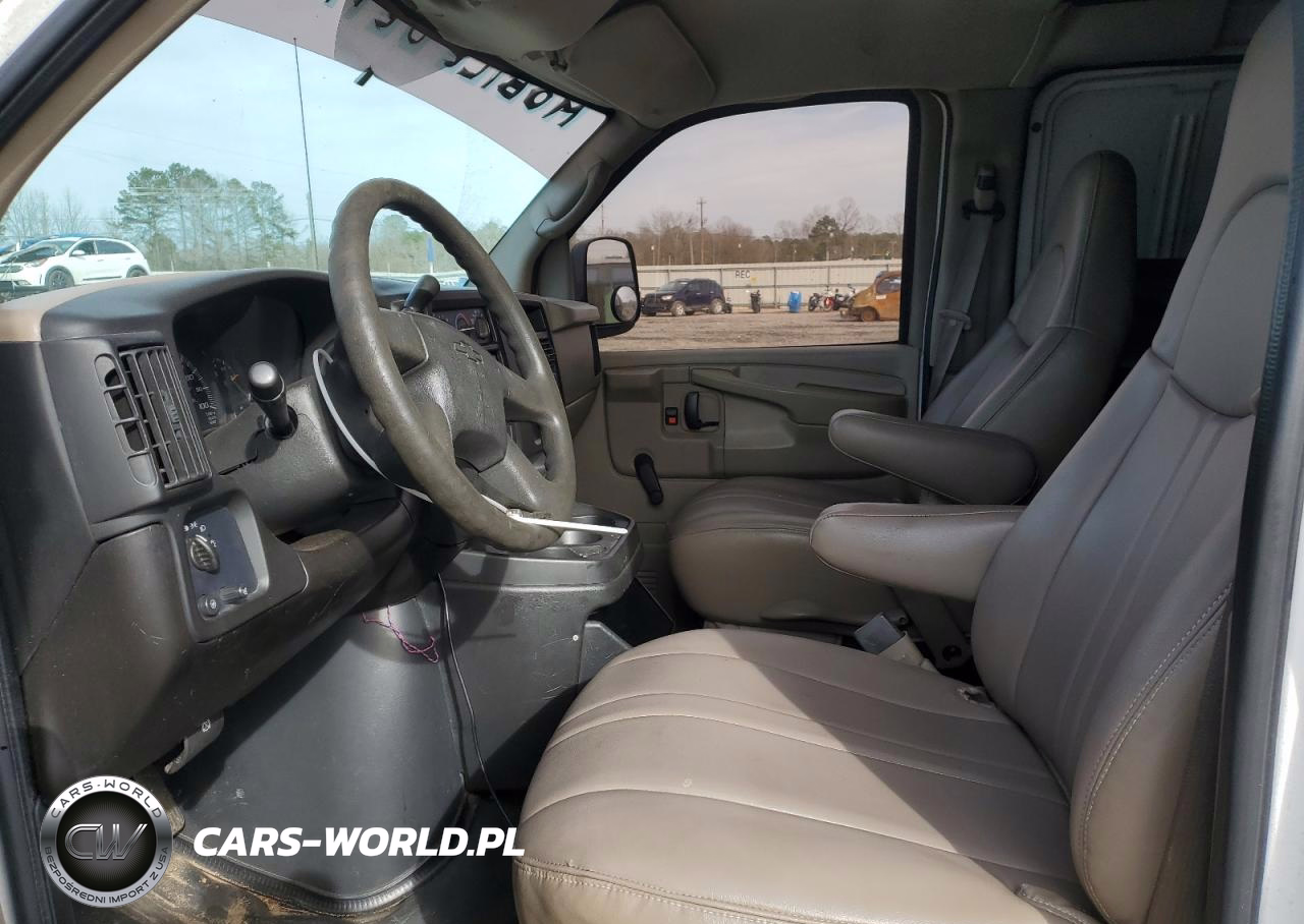 2005 Chevrolet Express G3500 VIN:1GCHG35V051212838 - 7