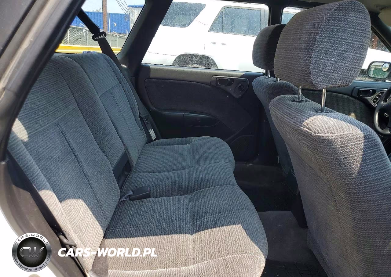 1998 Subaru Legacy L VIN:4S3BK4356W7315645 - 10