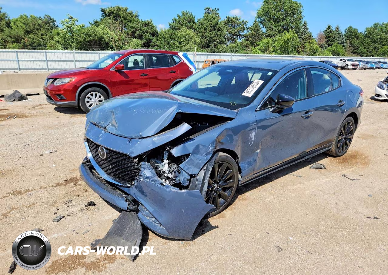 2025 Mazda 3 Preferred – zdjęcie 1 z 12