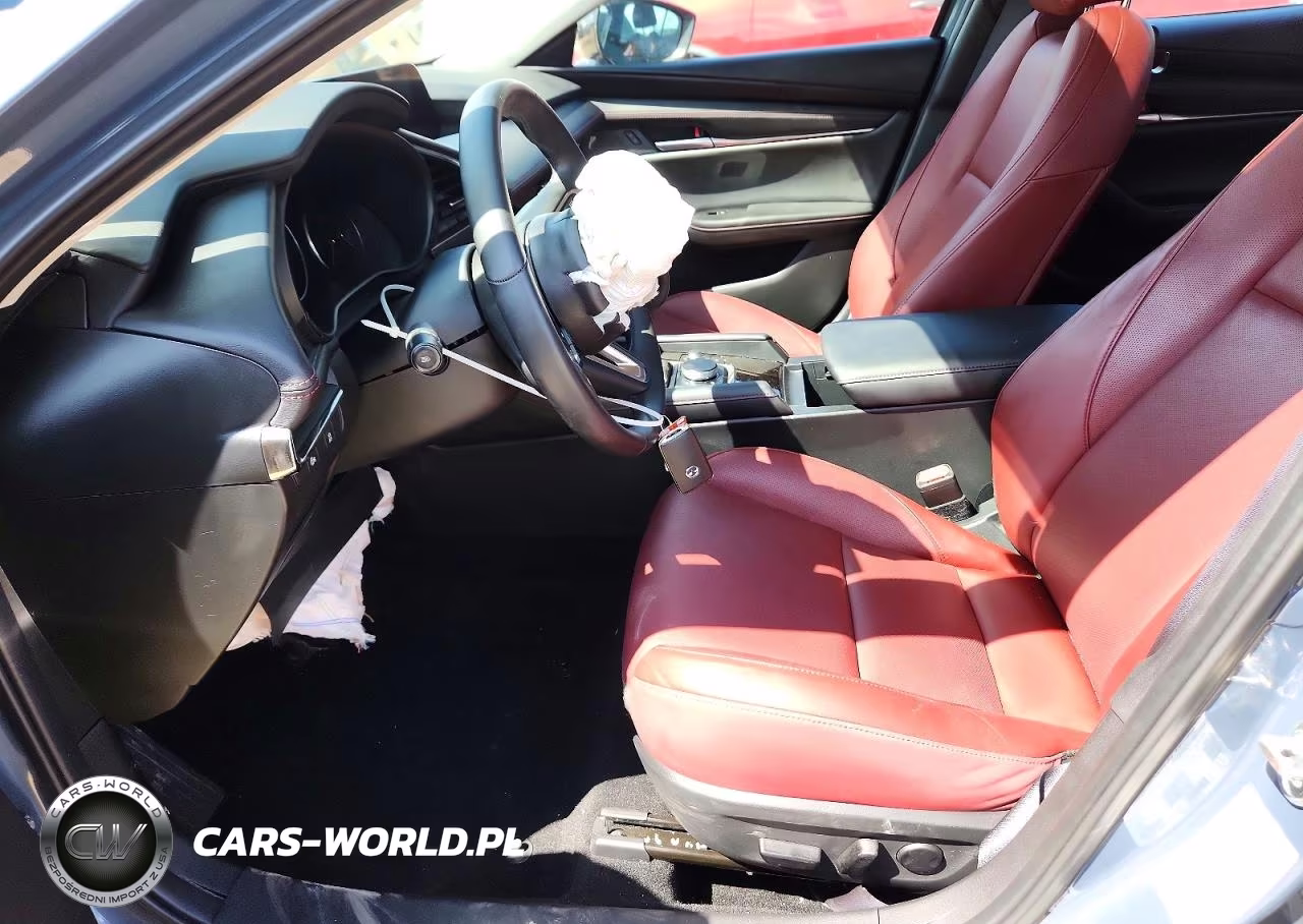 2025 Mazda 3 Preferred VIN:3MZBPBCM3SM475878 - 7