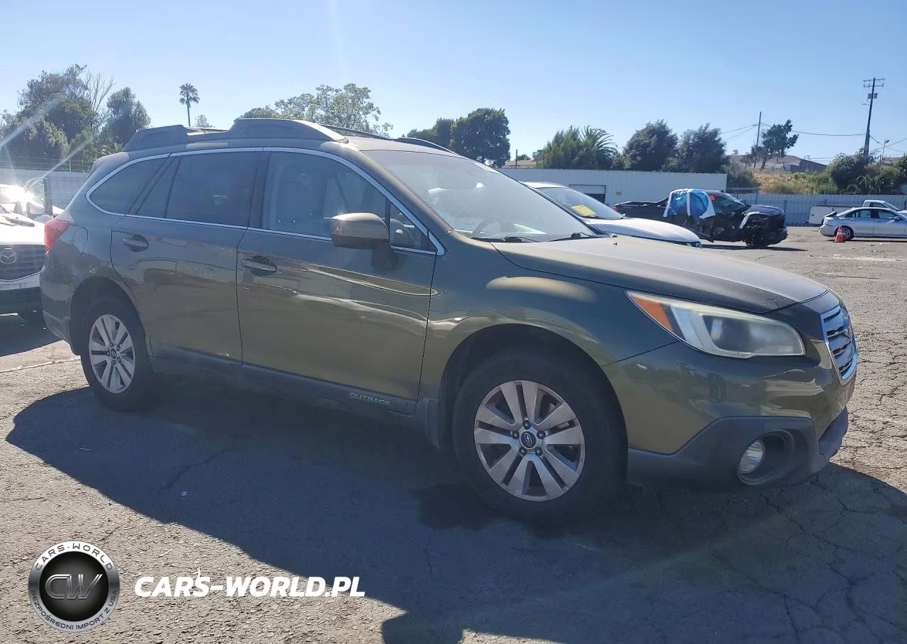 2015 Subaru Outback 2.5I Premium VIN:4S4BSADC3F3257380 - 4