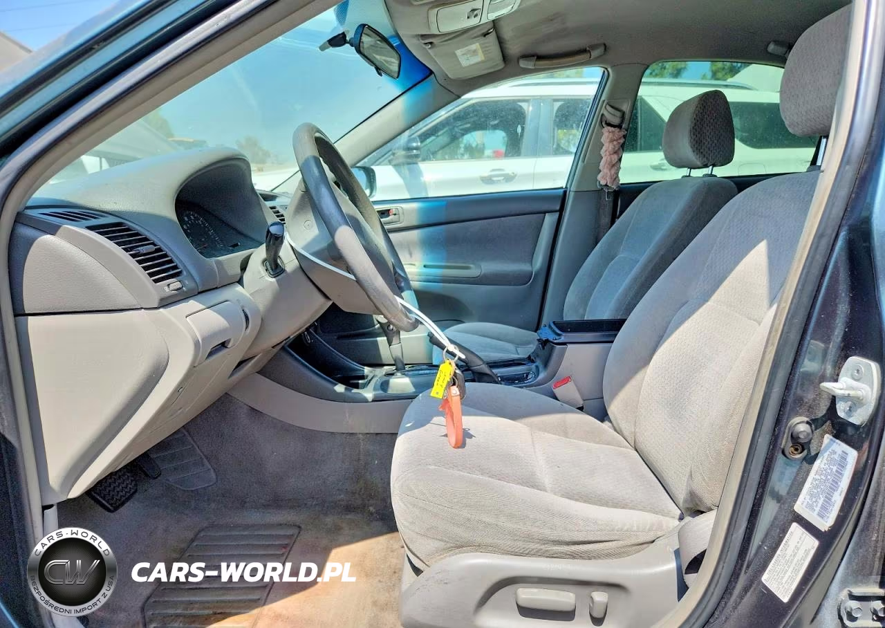 2003 Toyota Camry Le VIN:4T1BE32K13U714593 - 7