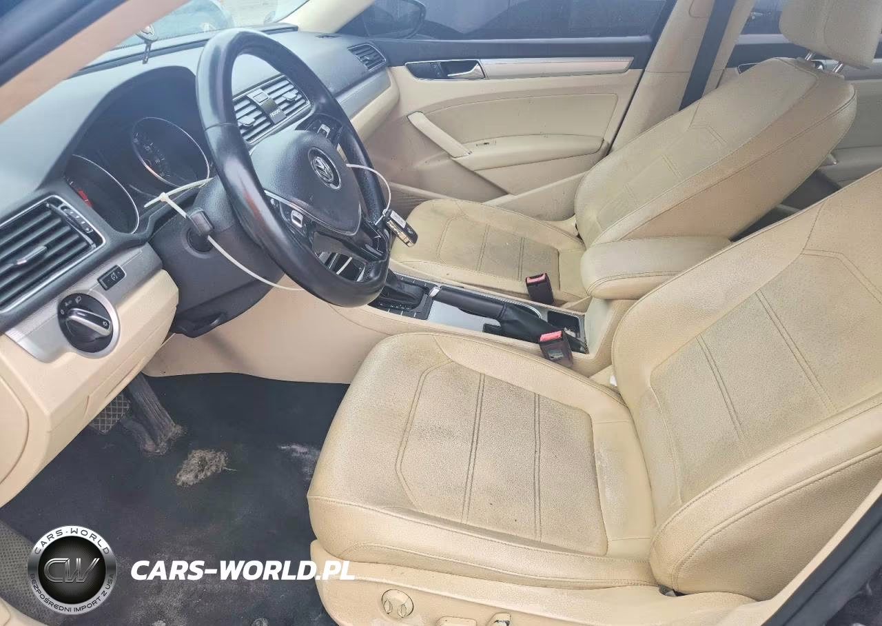 2019 Volkswagen Passat Wolfsburg VIN:1VWLA7A32KC000334 - 7