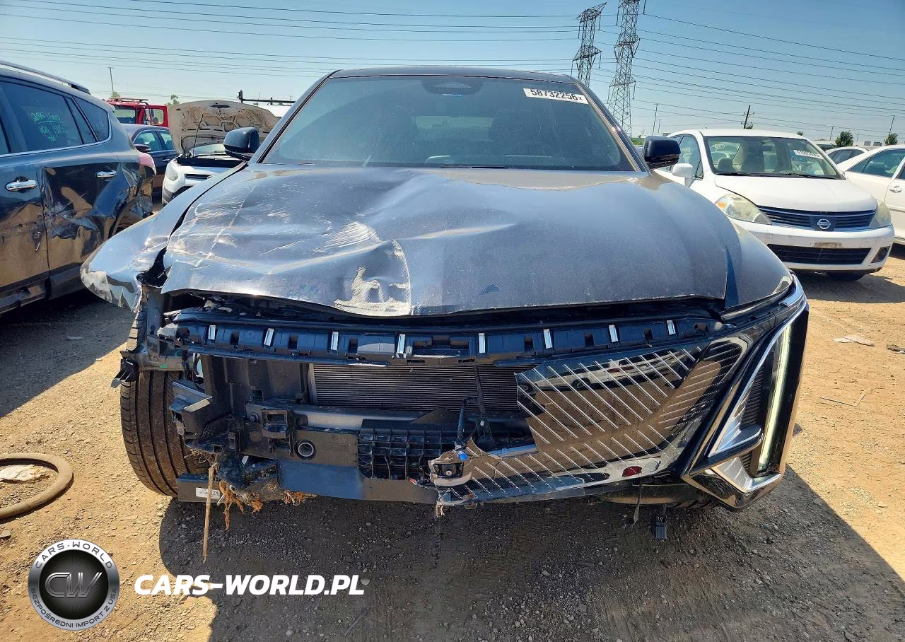 2024 Cadillac Lyriq Luxury VIN:1GYKPSRL2RZ136081 - 5