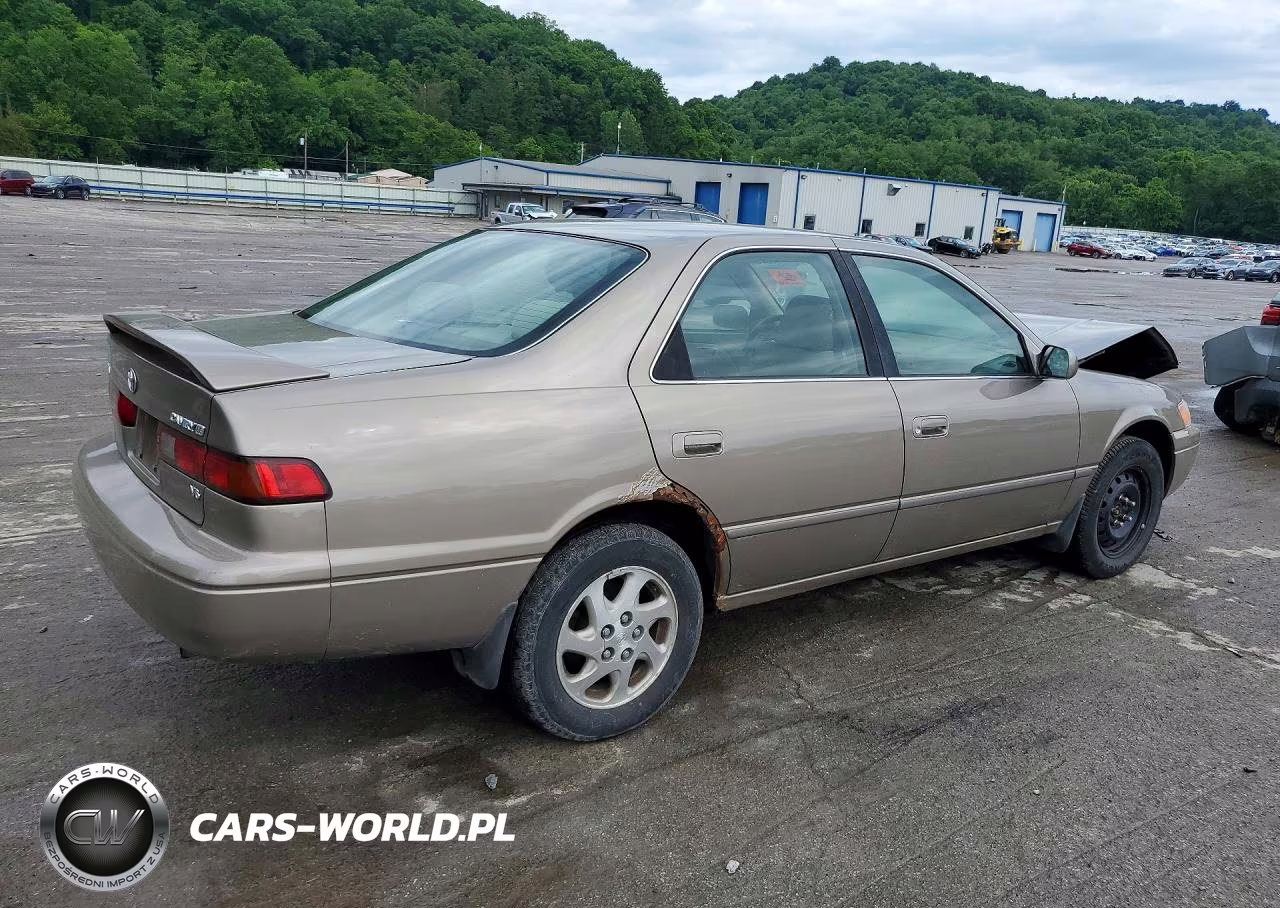 1999 Toyota Camry Le V6 VIN:JT2BF22K1X0181940 - 3