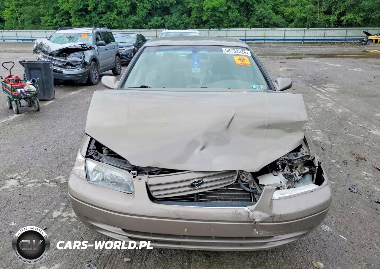 1999 Toyota Camry Le V6 VIN:JT2BF22K1X0181940 - 5
