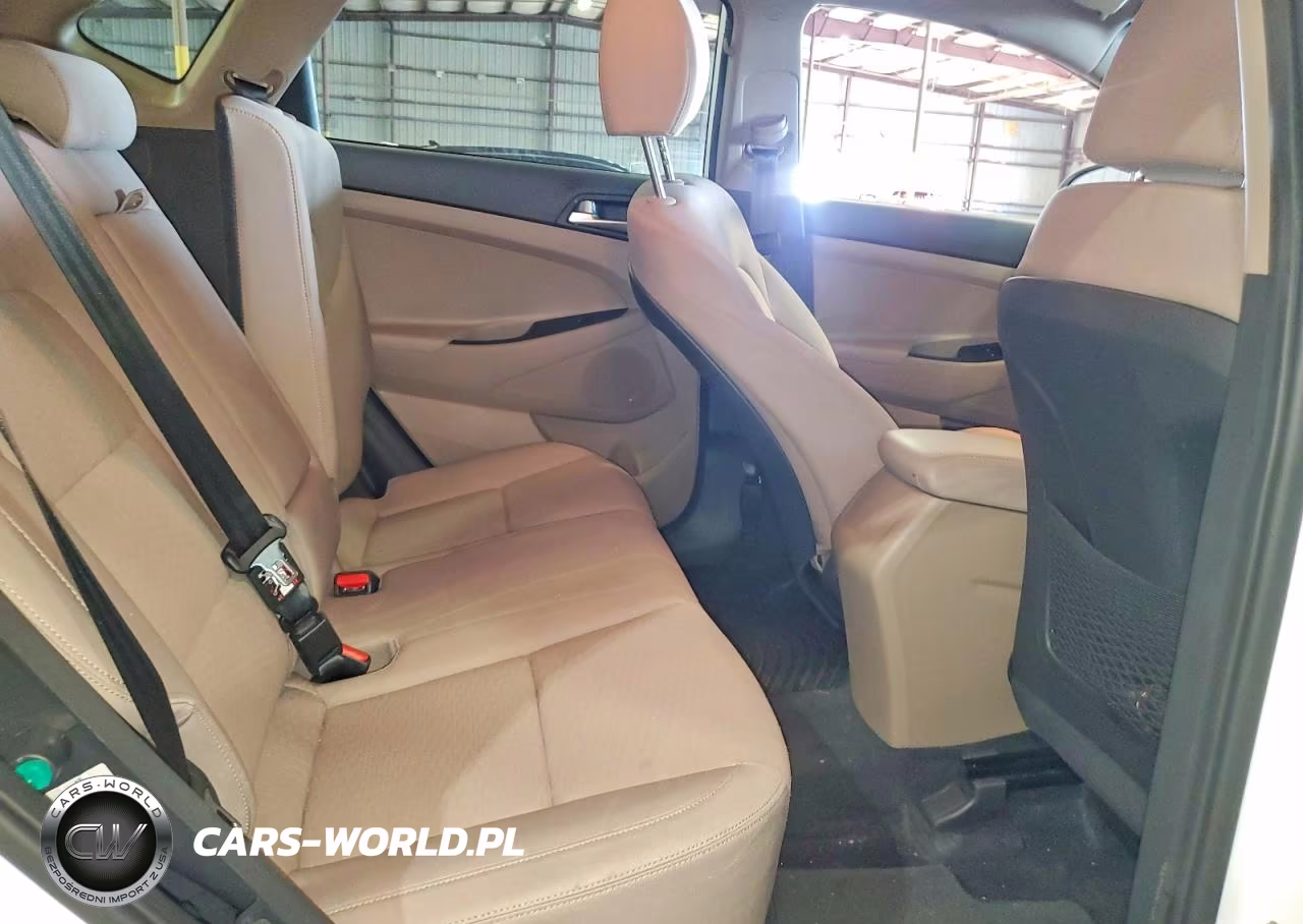 2021 Hyundai Tucson Value VIN:KM8J33A41MU390051 - 11