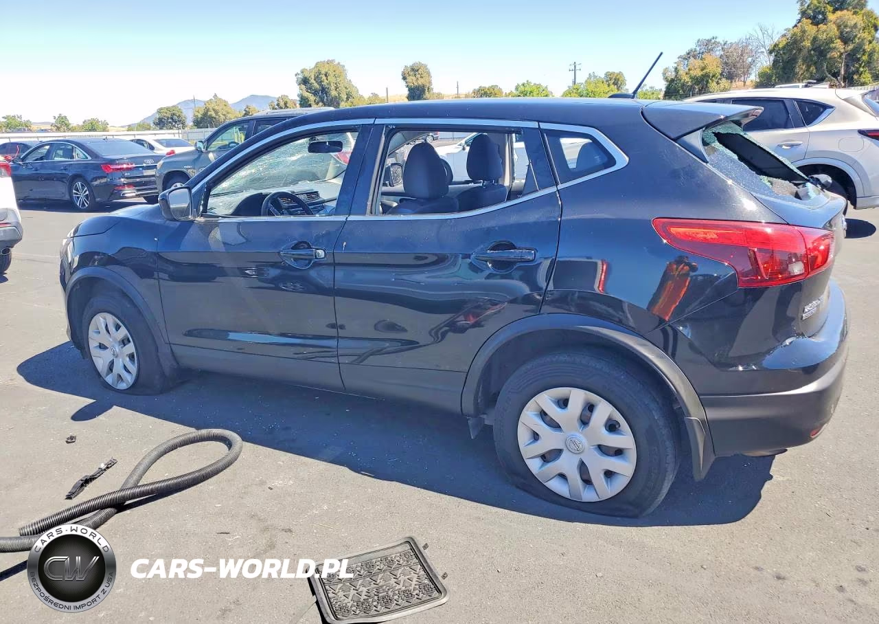 2018 Nissan Rogue Sport S VIN:JN1BJ1CP1JW500738 - 2