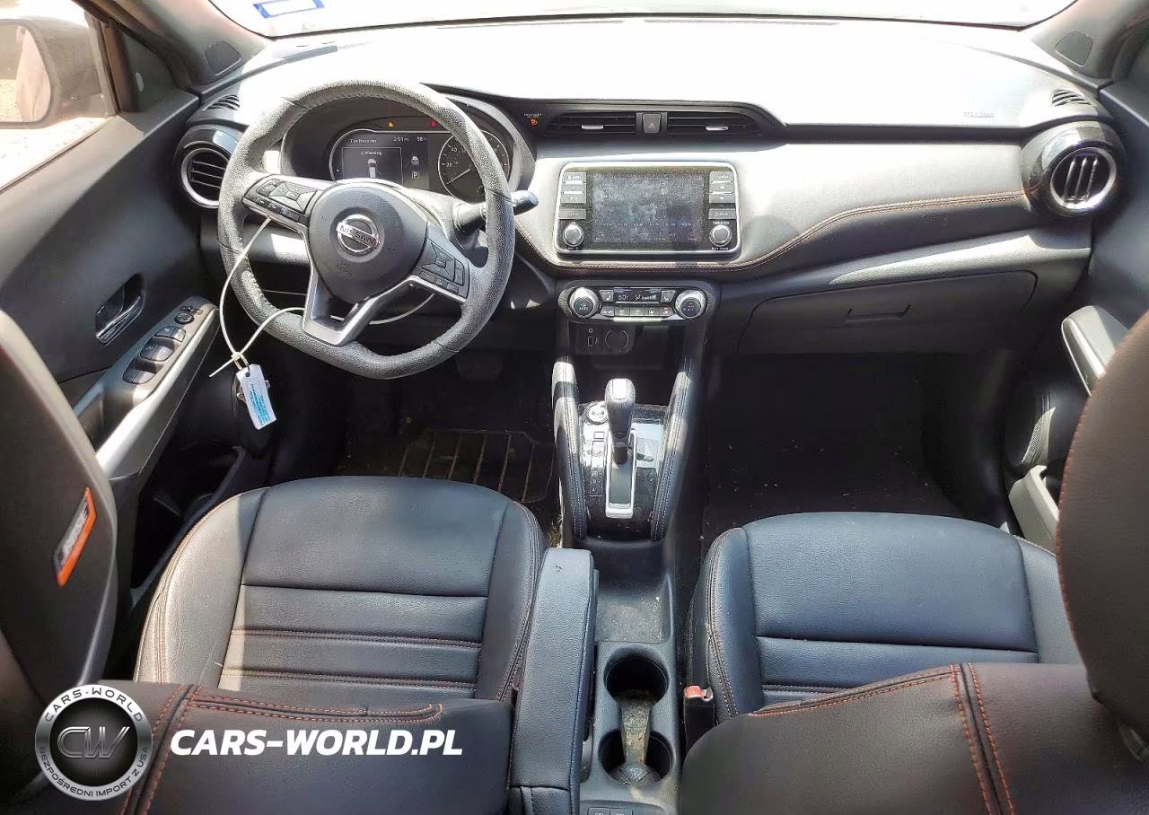 2019 Nissan Kicks Sr VIN:3N1CP5CU9KL551797 - 8