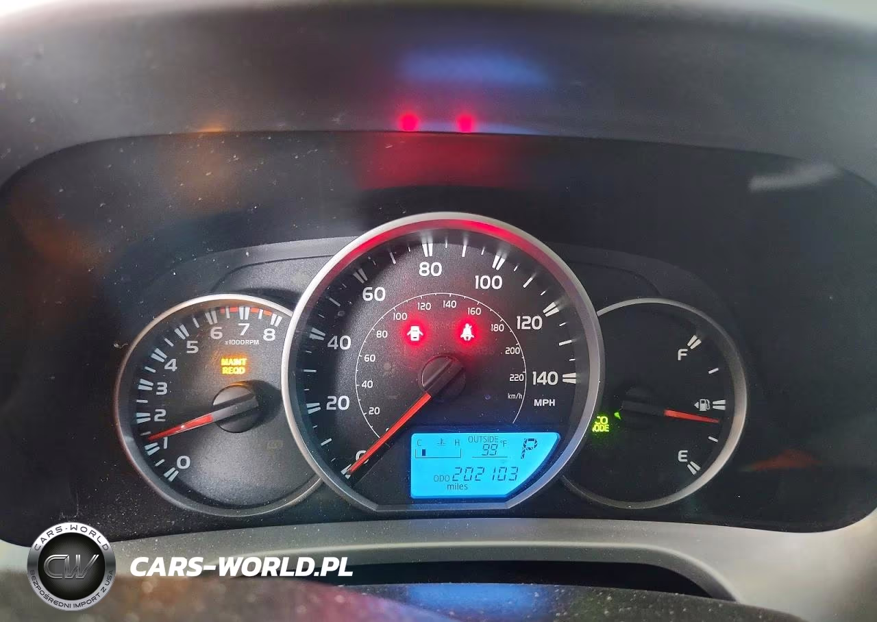 2016 Toyota Rav4 Le VIN:JTMZFREV3GJ092983 - 9