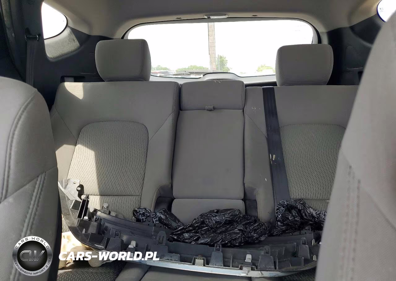 2017 Hyundai Santa Fe Sport 2.4L VIN:5XYZTDLB5HG394894 - 10