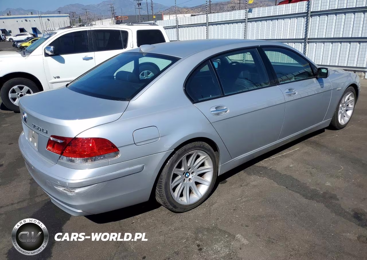 2006 BMW 750 Li VIN:WBAHN83566DT60835 - 3