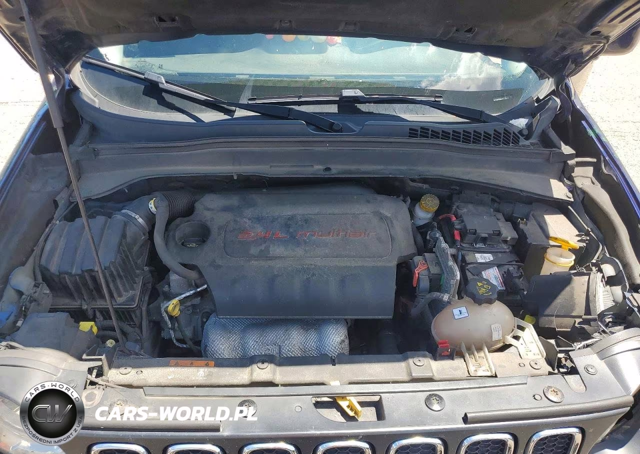 2017 Jeep Renegade Latitude VIN:ZACCJBBB9HPF56415 - 12