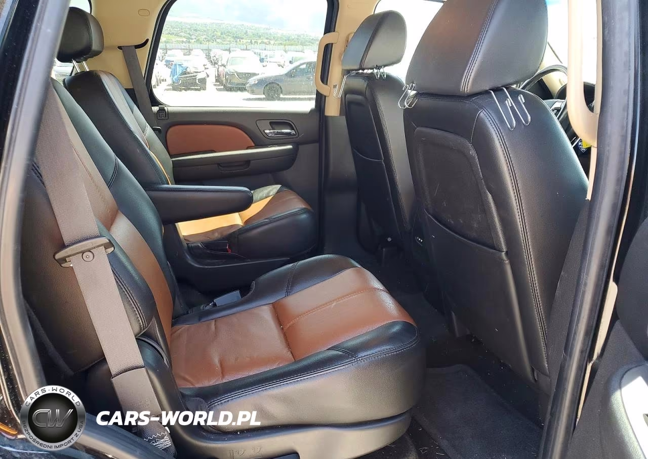 2007 Chevrolet Tahoe K1500 VIN:1GNFK13057R387311 - 10