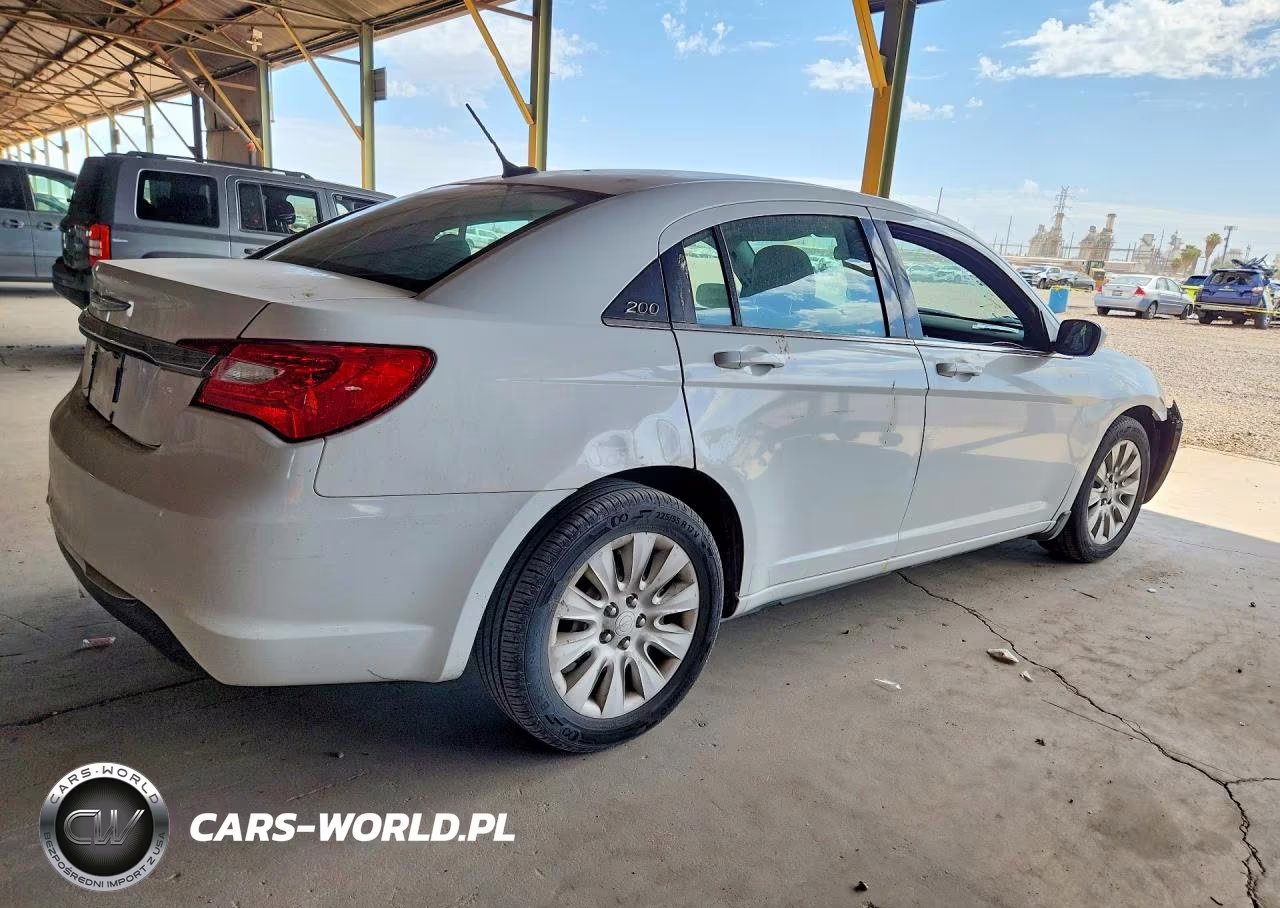 2012 Chrysler 200 Lx VIN:1C3CCBAB9CN256715 - 3