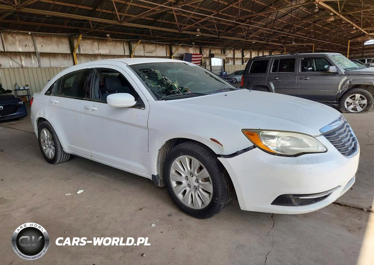2012 Chrysler 200 Lx VIN:1C3CCBAB9CN256715 - 4