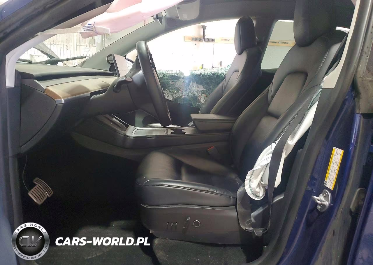 2022 Tesla Model Y VIN:7SAYGDEF1NF532078 - 7