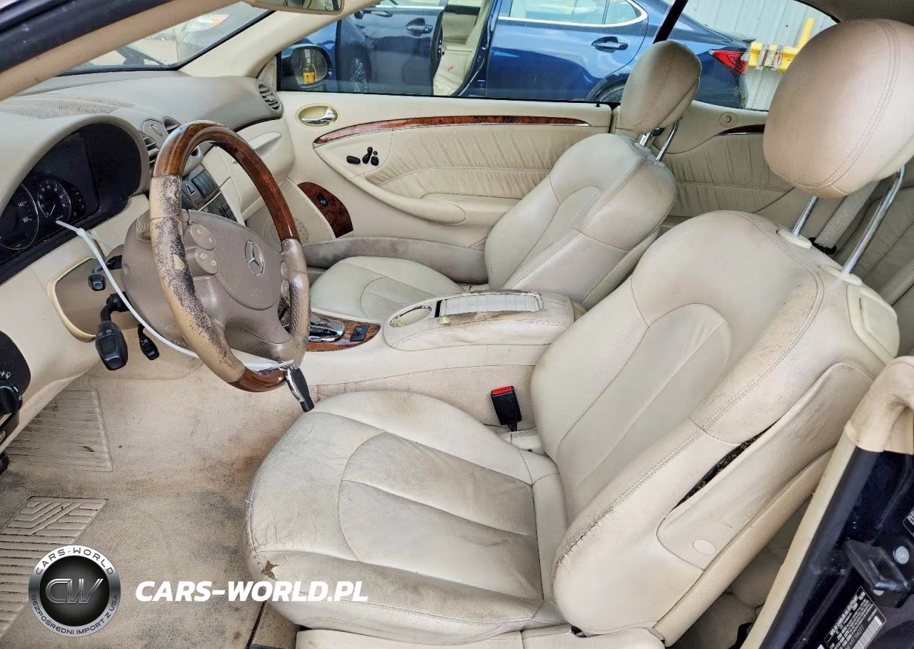2009 Mercedes-Benz Clk 350 VIN:WDBTK56FX9T104277 - 7